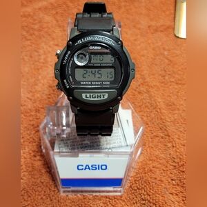 Casio W-87H Men's Multifunction Digital Watch Sport Alarm 5 Year Battery New